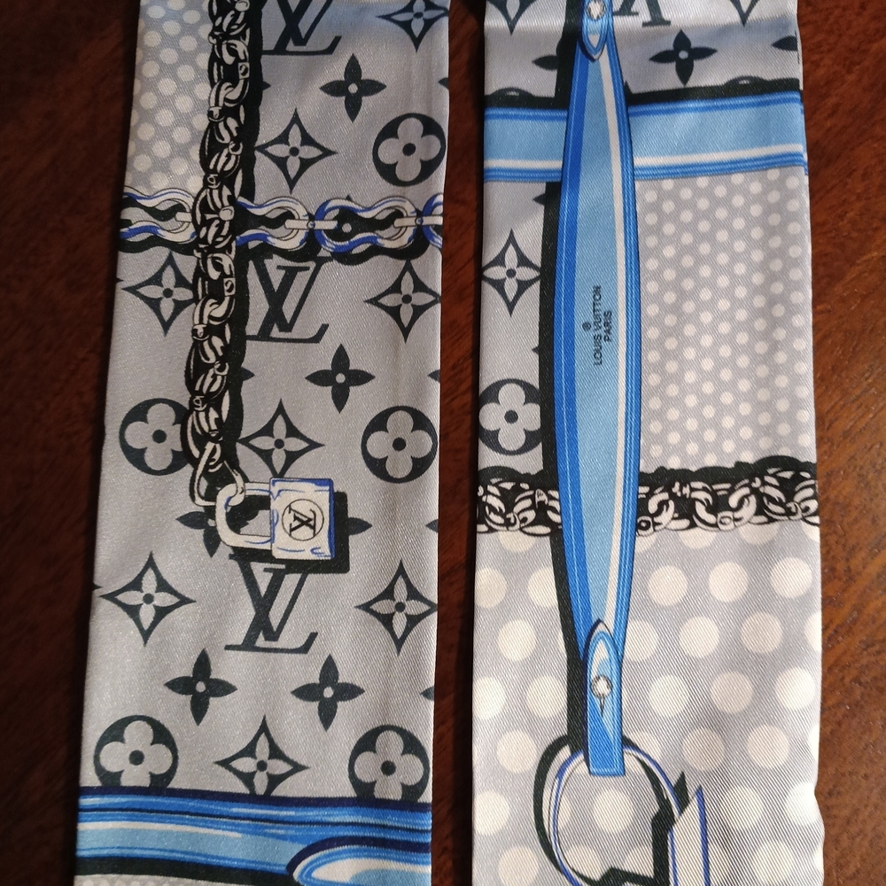 Louis Vuitton Monogram Blue and Gray Tie - Picture 5 of 11